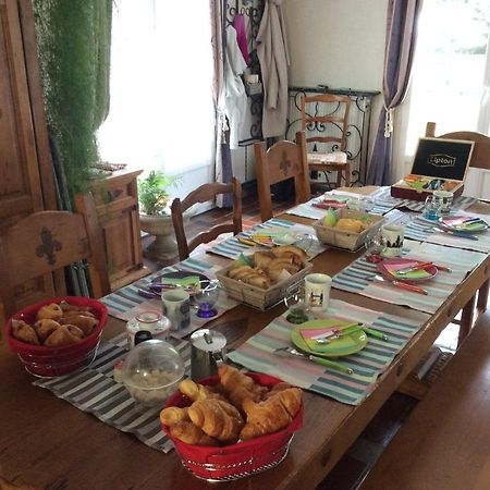 Boutigny L'Orme Des Voyageurs B&B 외부 사진