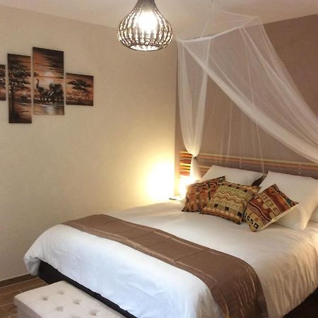 Boutigny L'Orme Des Voyageurs B&B 외부 사진