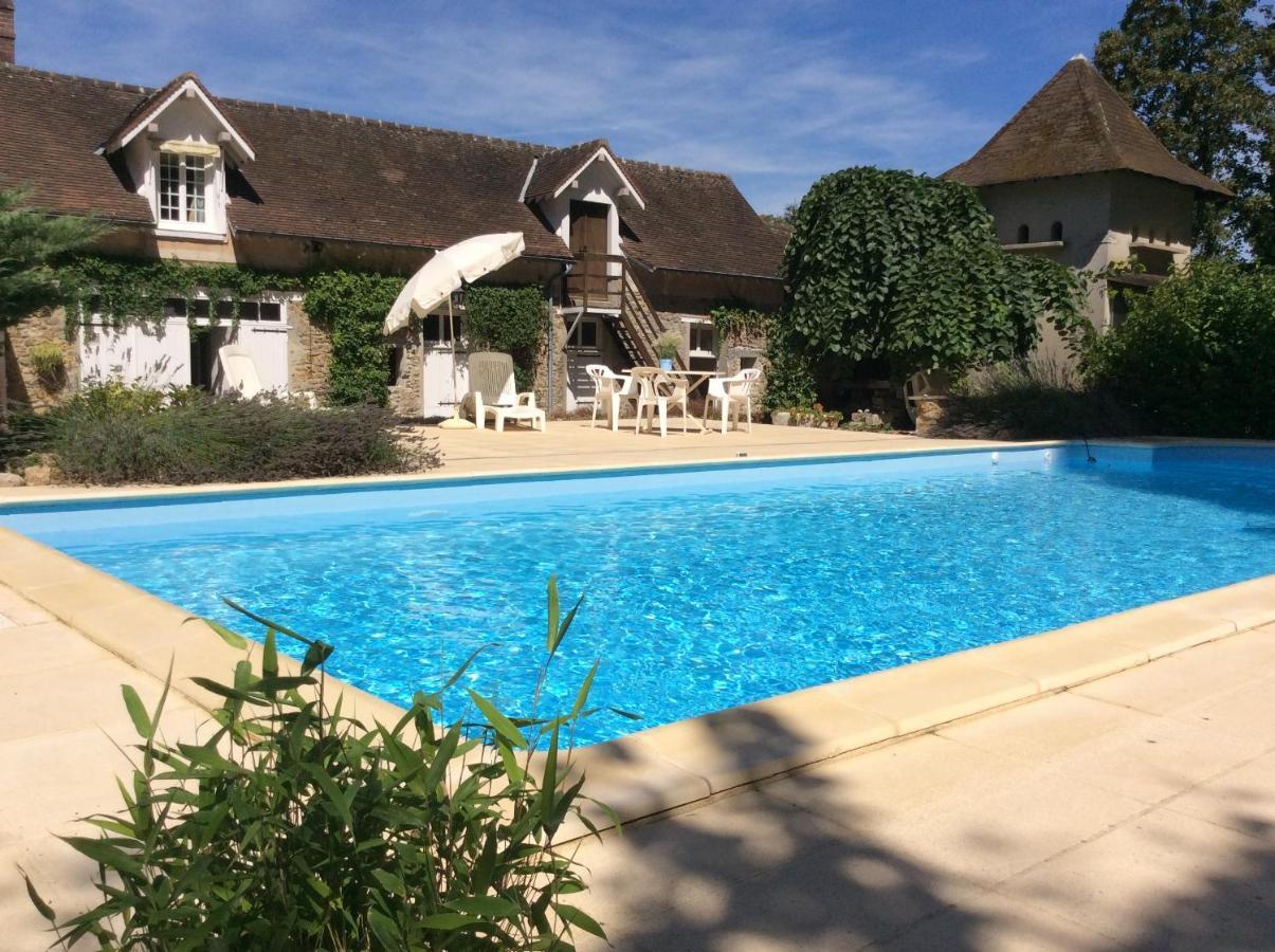 Boutigny L'Orme Des Voyageurs B&B 외부 사진